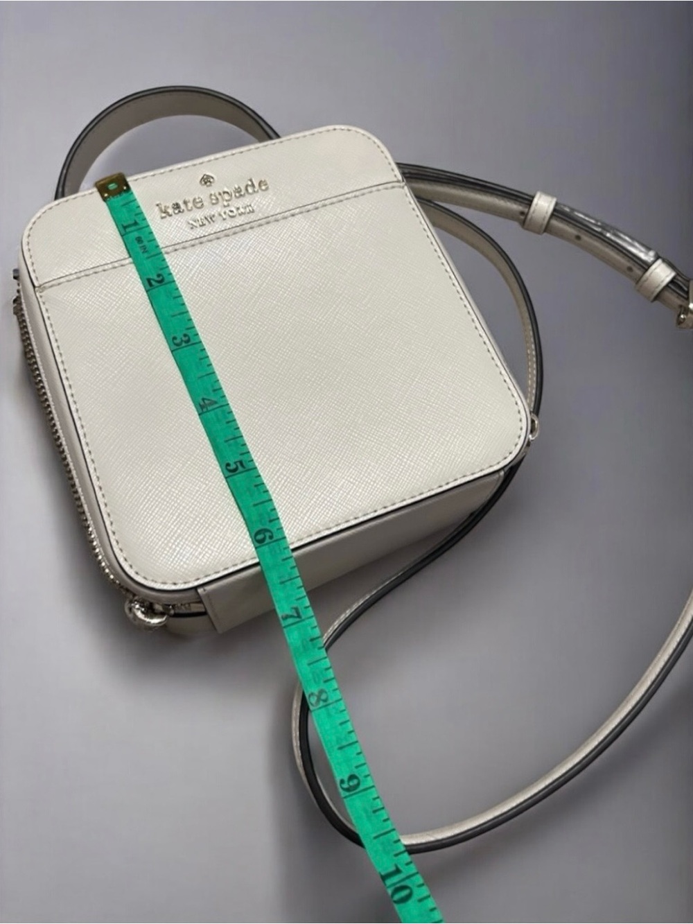 kate spade Daisy Vanity Bag - Picture 6 of 15